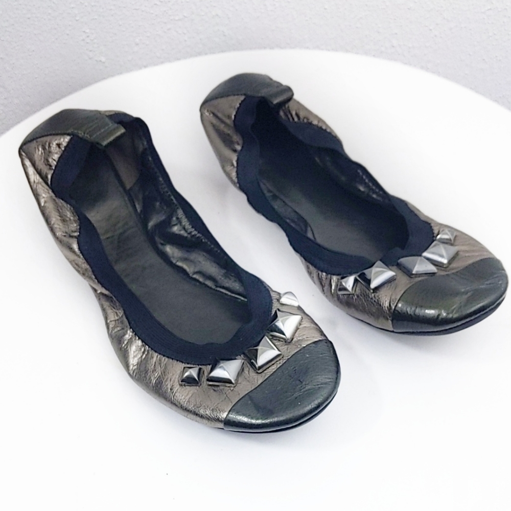 Nine West NW Dottie flats Sz 8